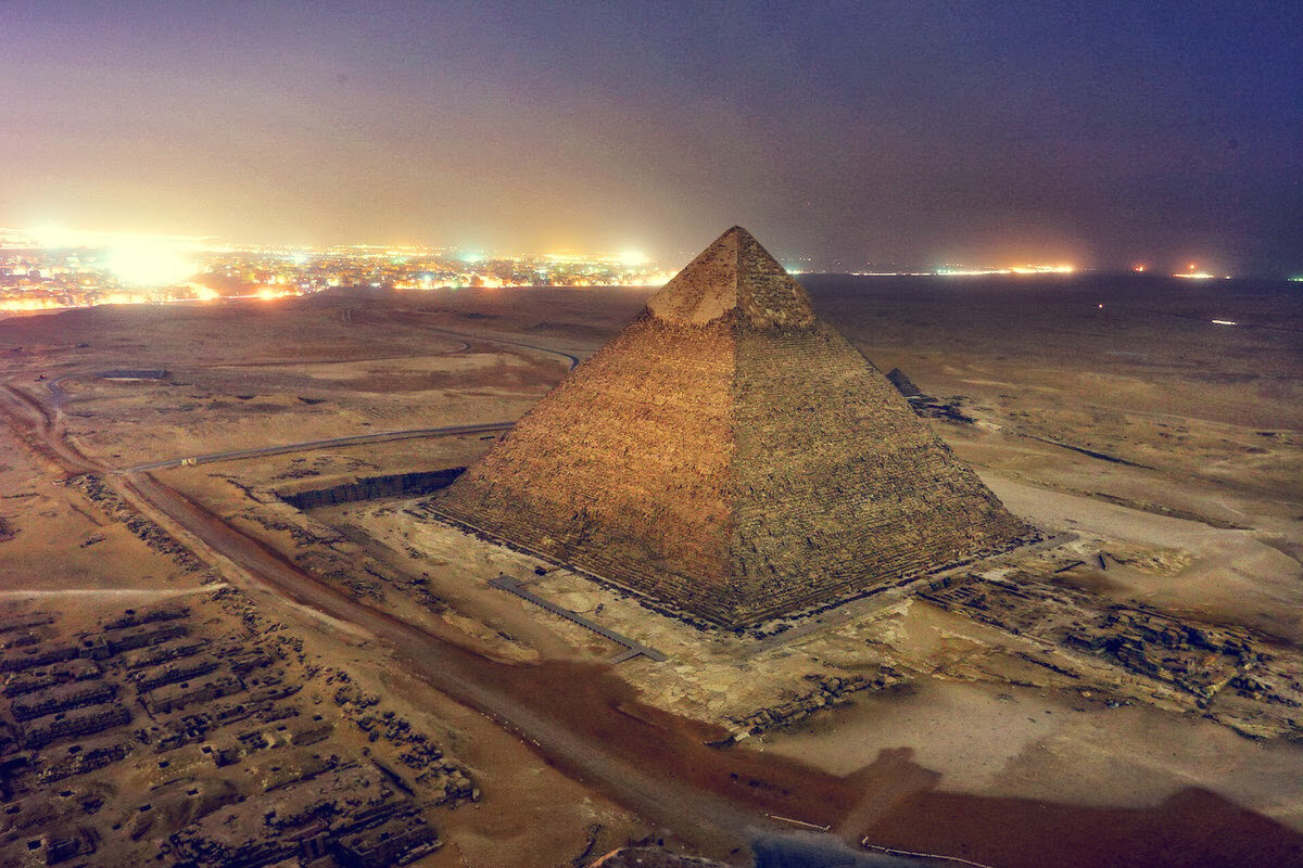 Пирамида Хеопса в Египте, фото наши дни