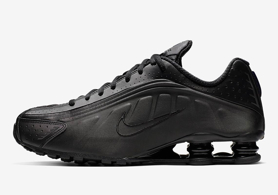 Shox R4