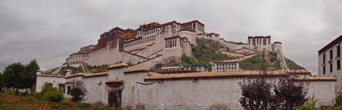 Даже погода стирается ....