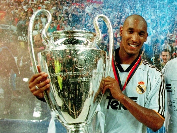 Анелька в Реале!