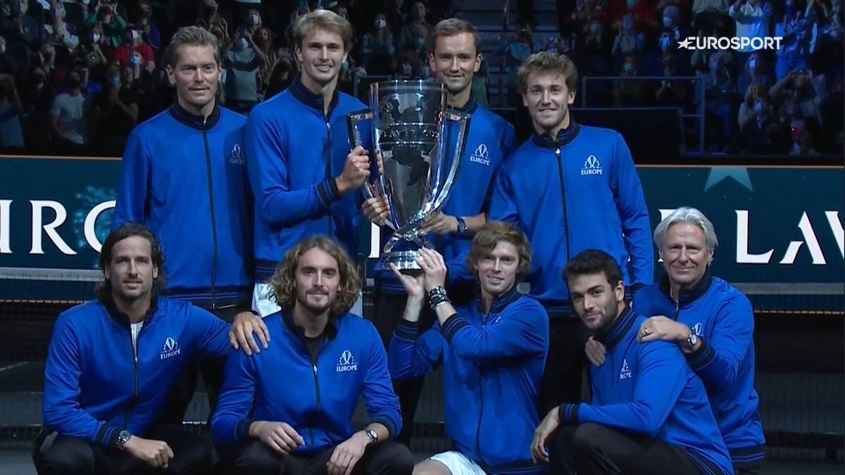 Команда Европы выиграла Кубок Лавера 2021 год. Все четверо русских в центре.