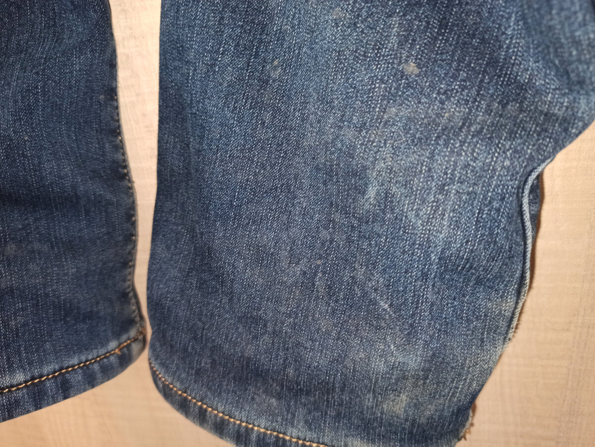 Как перестать забрызгивать брюки грязью в сырую погоду (хитрость, которая мне всегда помогает)