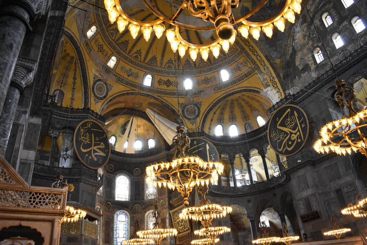 Мечеть Айя-София (Собор Святой Софии) (тур. Ayasofya-i Kebir Camii). фото Гилязов Эльдар