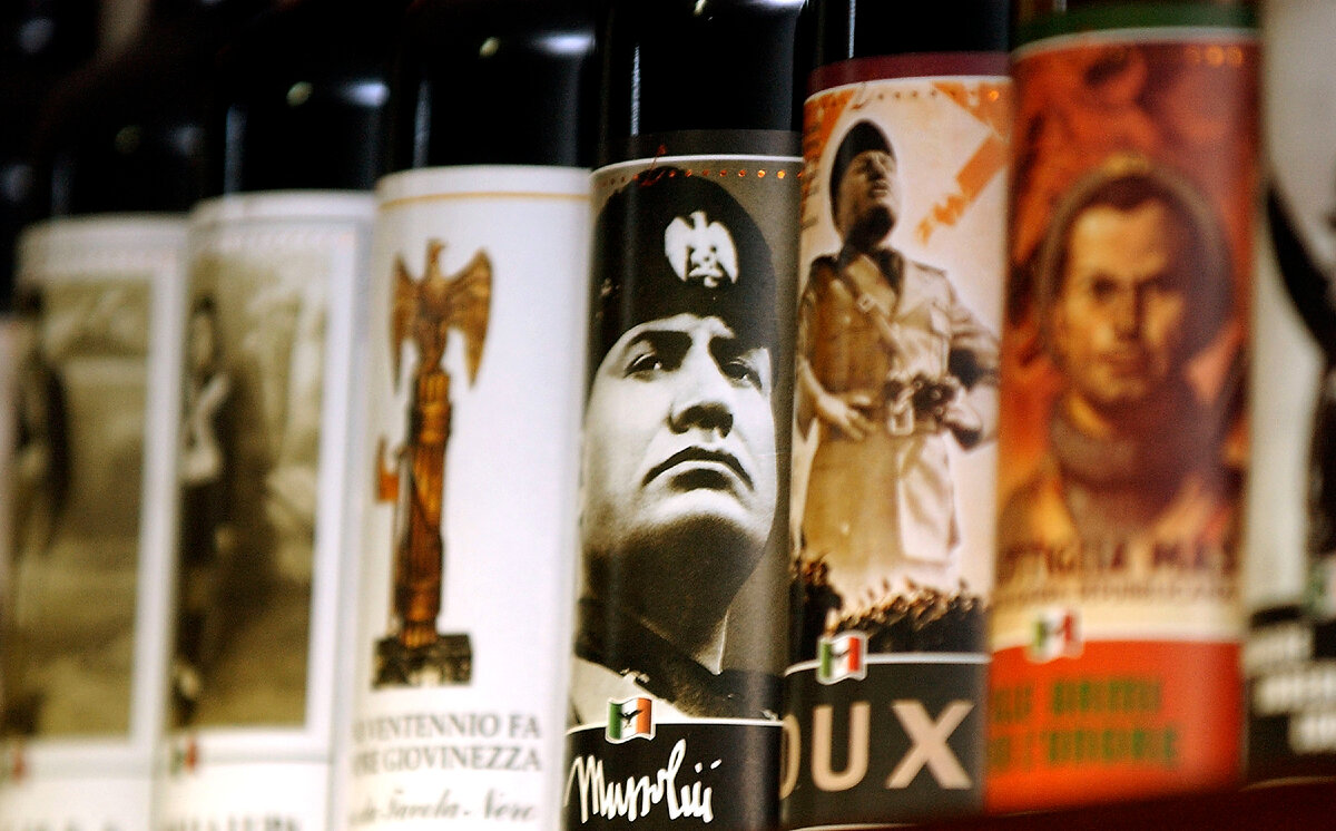 Итальянцы напоминают о своем Дуче на винных этикетках