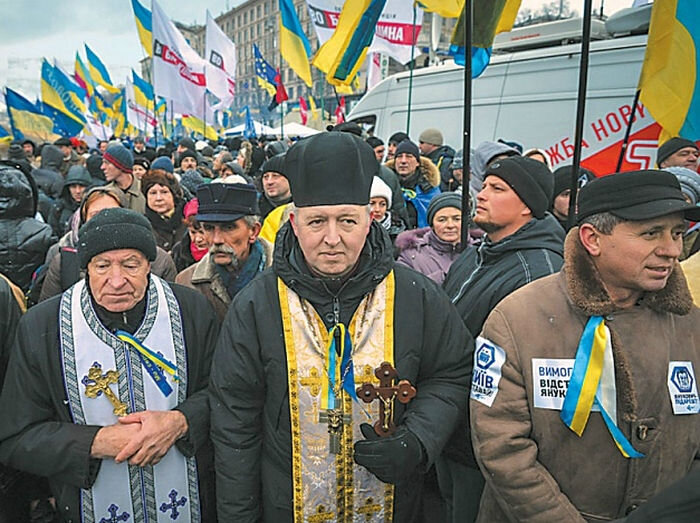 Намедни мне стало известно, что в Швеции в церкви Святого Павла появился первый ЛГБТ-алтарь с  изображением однополых пар в Эдемском саду (в раю).-2