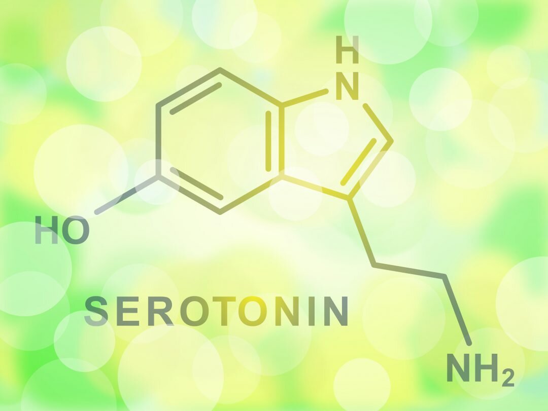 Эндорфин как получить. Серотонин. Серотонин гормон. Серотонин формула. Серотонин фото.