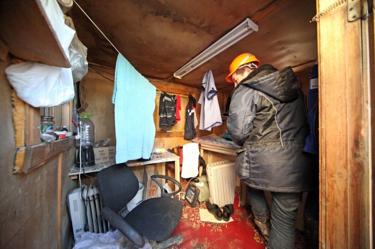    Рейд сотрудников УФМС на стройплощадку ЖК «Мосфильмовский».