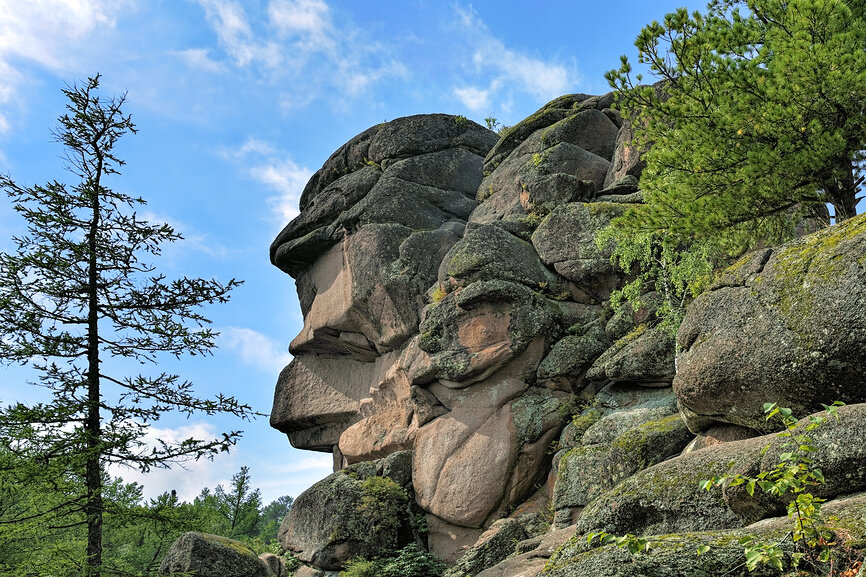 Фото профнастила на крыше, фасаде, заборе в Красноярске