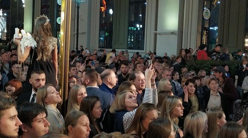 Листайте вправо, чтобы увидеть больше изображений