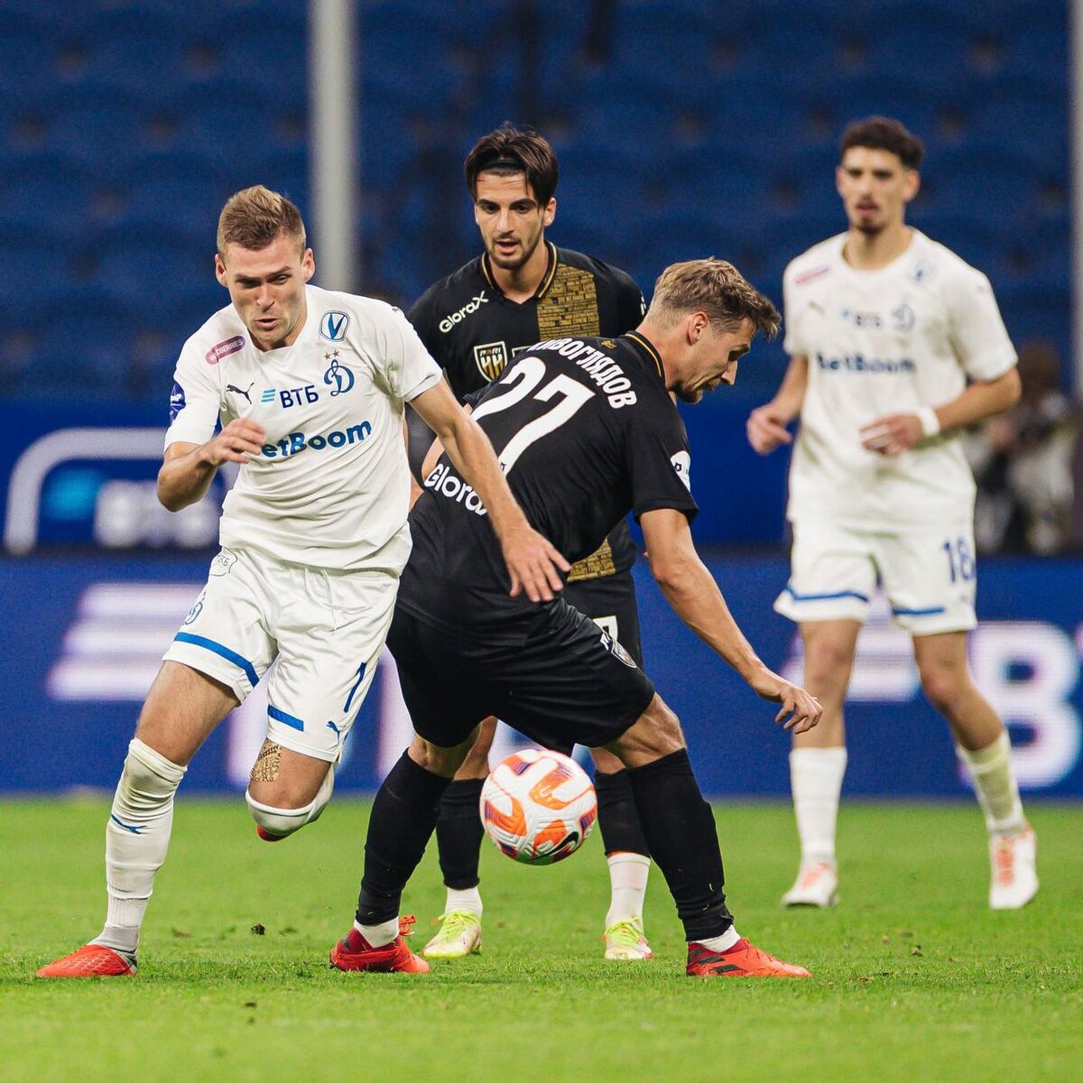 Эпизод матча «Динамо» – «Пари НН». Фото – ФК «Динамо».