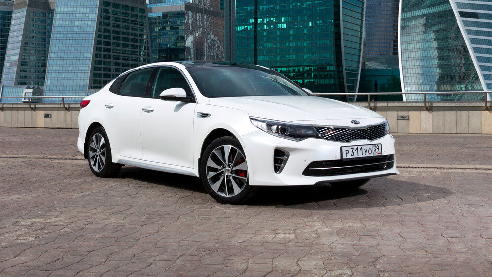   С  дизайном от Петера Шрайера продажи Kia Optima резко пошли в гору. За  2010-2015 годы они выросли в Штатах в 5 раз, а в Поднебесной – более чем  в 10 раз!   