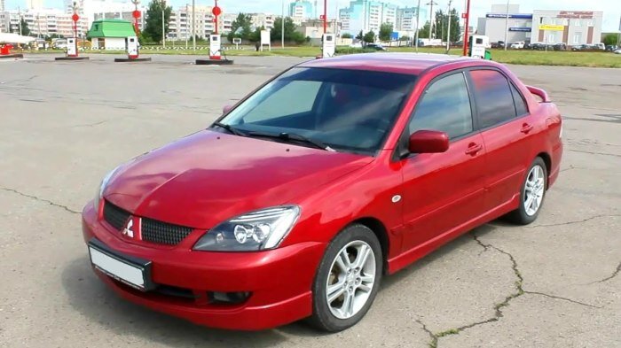 
Mitsubishi Lancer в девятом поколении был представлен в уже очень далеком 2003 году. 
