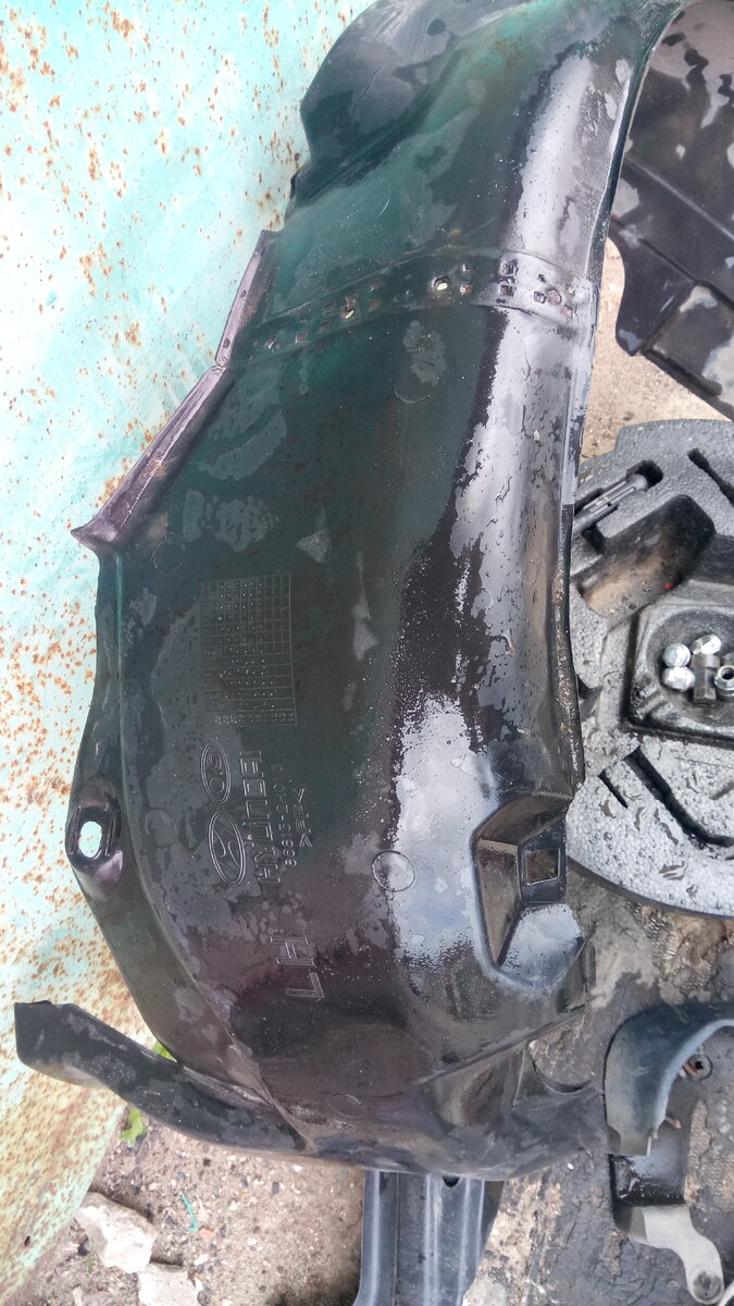 Мытый подкрылок                                                                                                                         