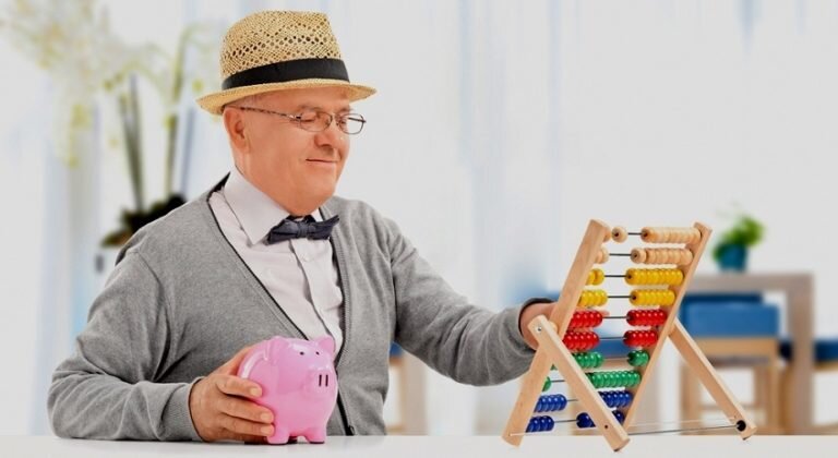 Источник фото: https://buhguru.com/pensiya/pensiya-dlya-ip.html