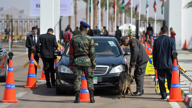 Досмотр автомобиля