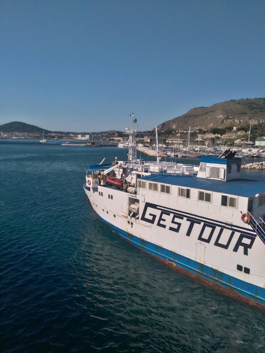 паром на о. Искья