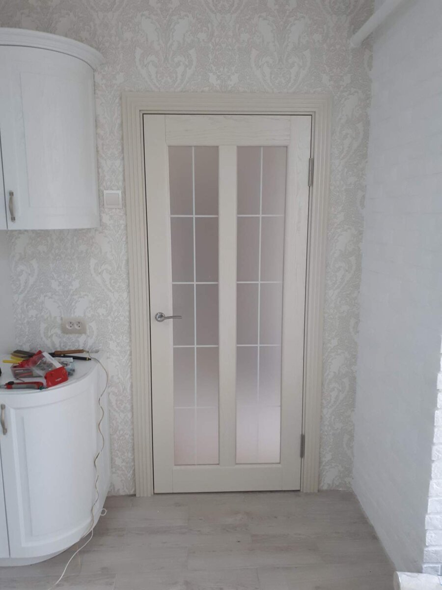 Сочетание белых и кремовых цветов без контрастов