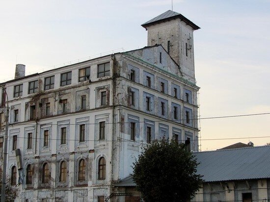 Здание Мукомольного завода в Ярославле