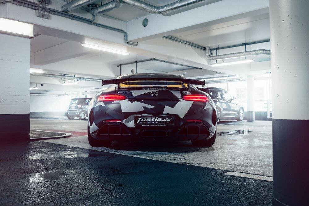 Mercedes-AMG GT R Urban Camo and Yellow Wrap by Fostla.de 2019 года