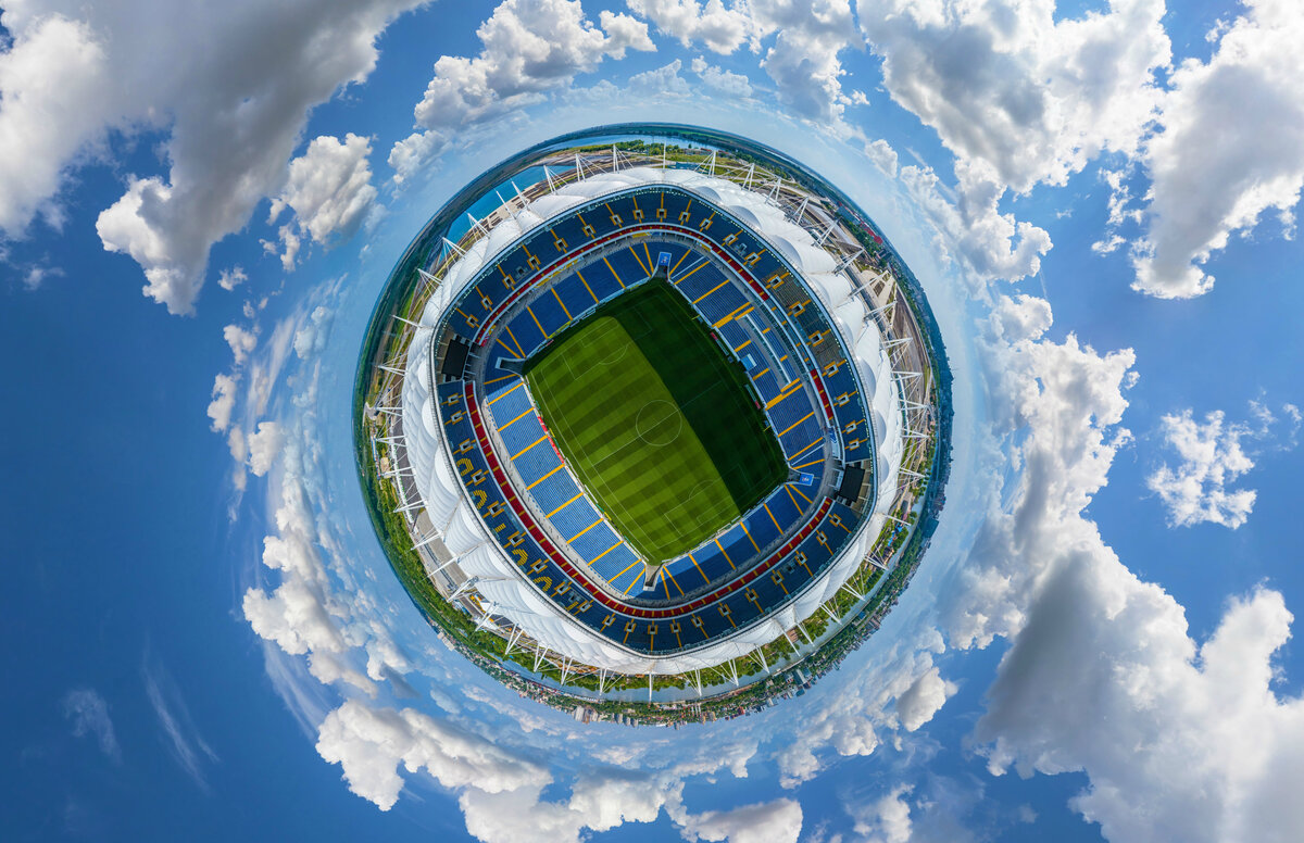Топ-20 самых красивых футбольных стадионов в мире