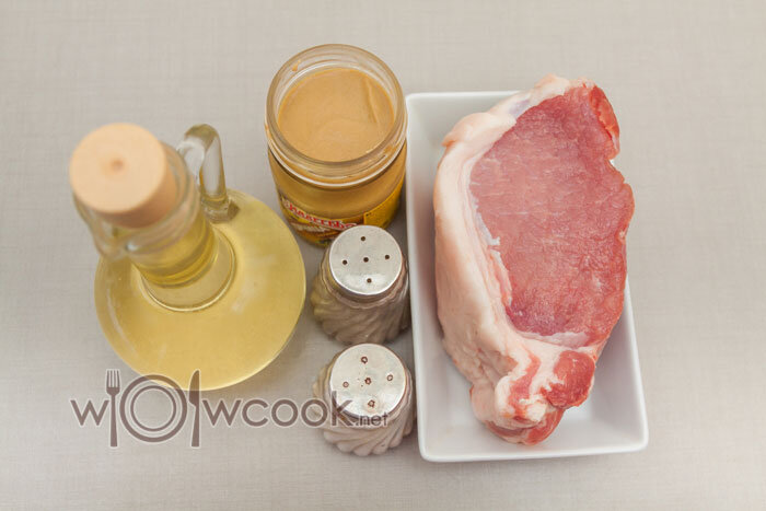 Как быстро и вкусно приготовить свинину в духовке