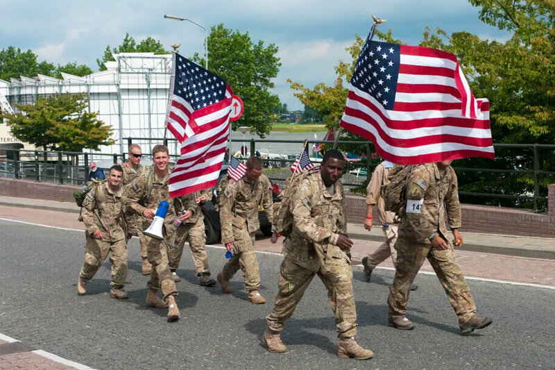 Нет никаких сомнений, что США со своими союзниками, если бы могли, уже давно наказали бы нас излюбленными, много раз опробованными ими на практике, традиционными методами – ударами крылатых, а возможно и баллистических ракет, авиационными бомбардировками, прямым военным вторжением и др. 