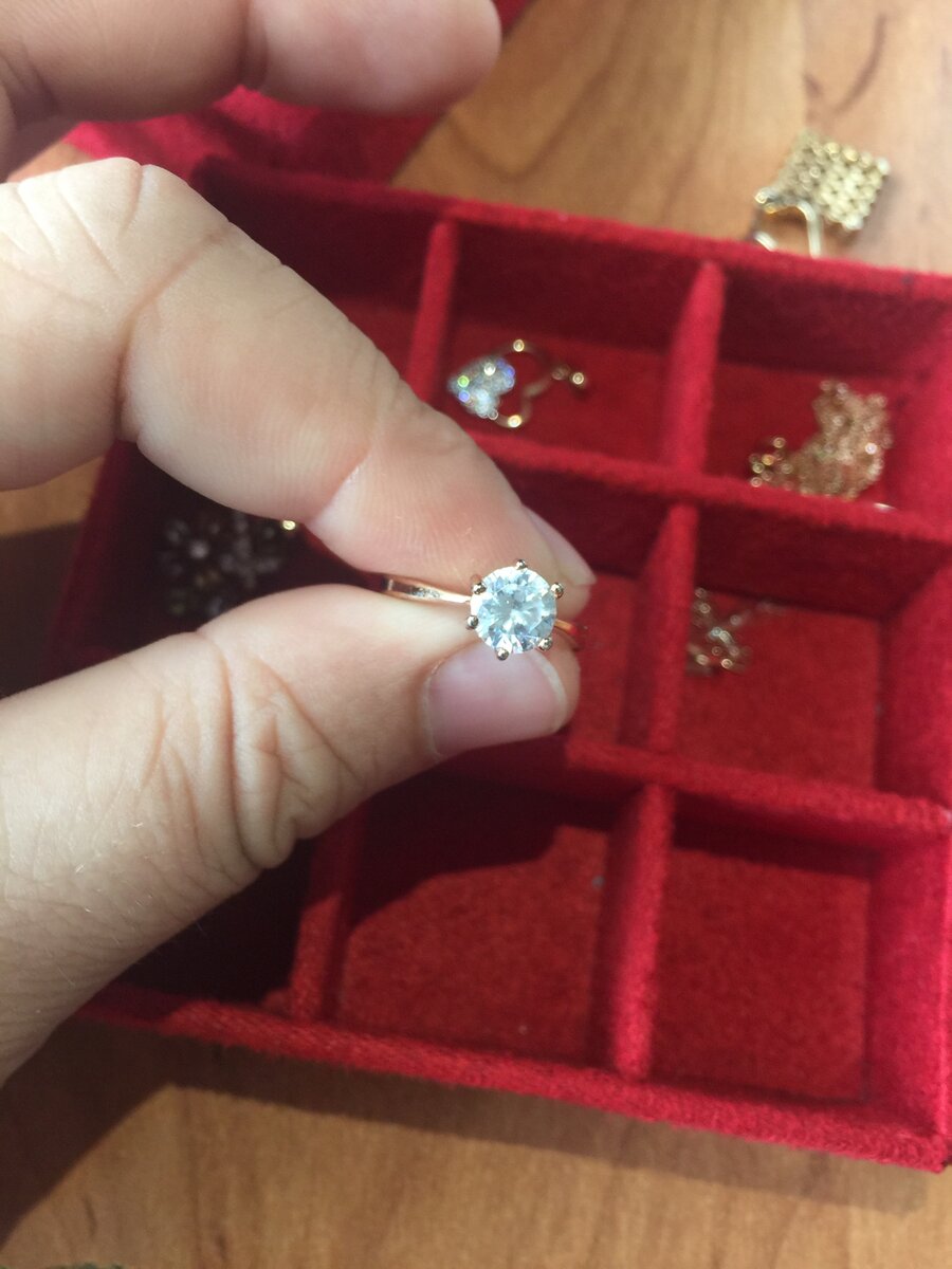 Колечко СССР с брилиантом