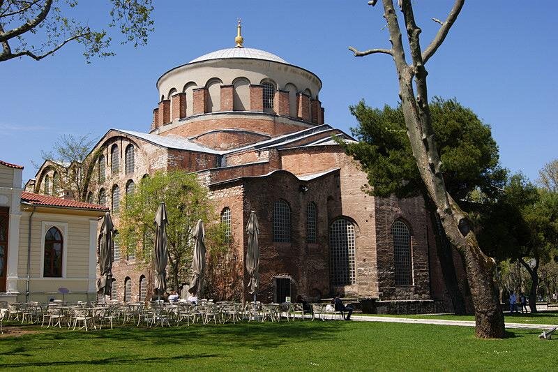 Церковь Святой Ирины - одна из первых церквей Константинополя (Источник: https://fototerra.ru/photo-page/Turtsija/Stambul/221044)