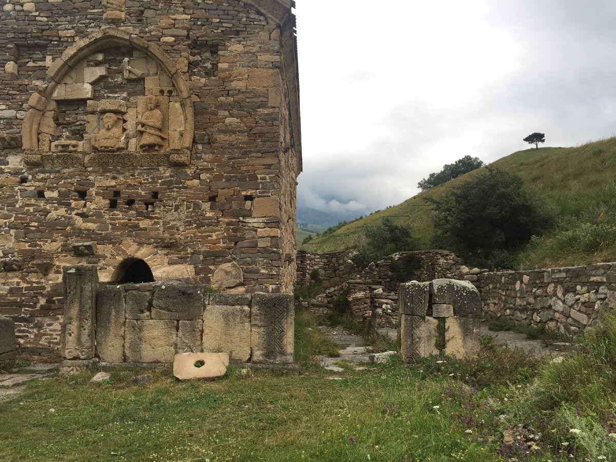 Древний христианский храм Тхаба-Ерды. Из личного архива