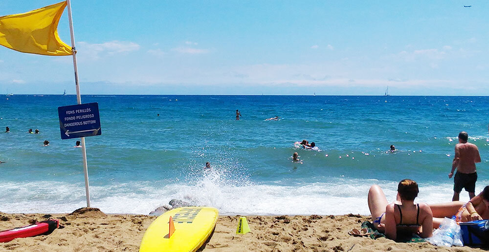 Пляжи Барселоны 18. Барселона на каком пляже лучше купаться. Es nice Day at Barcelona Beach Spain. My journey sebastia