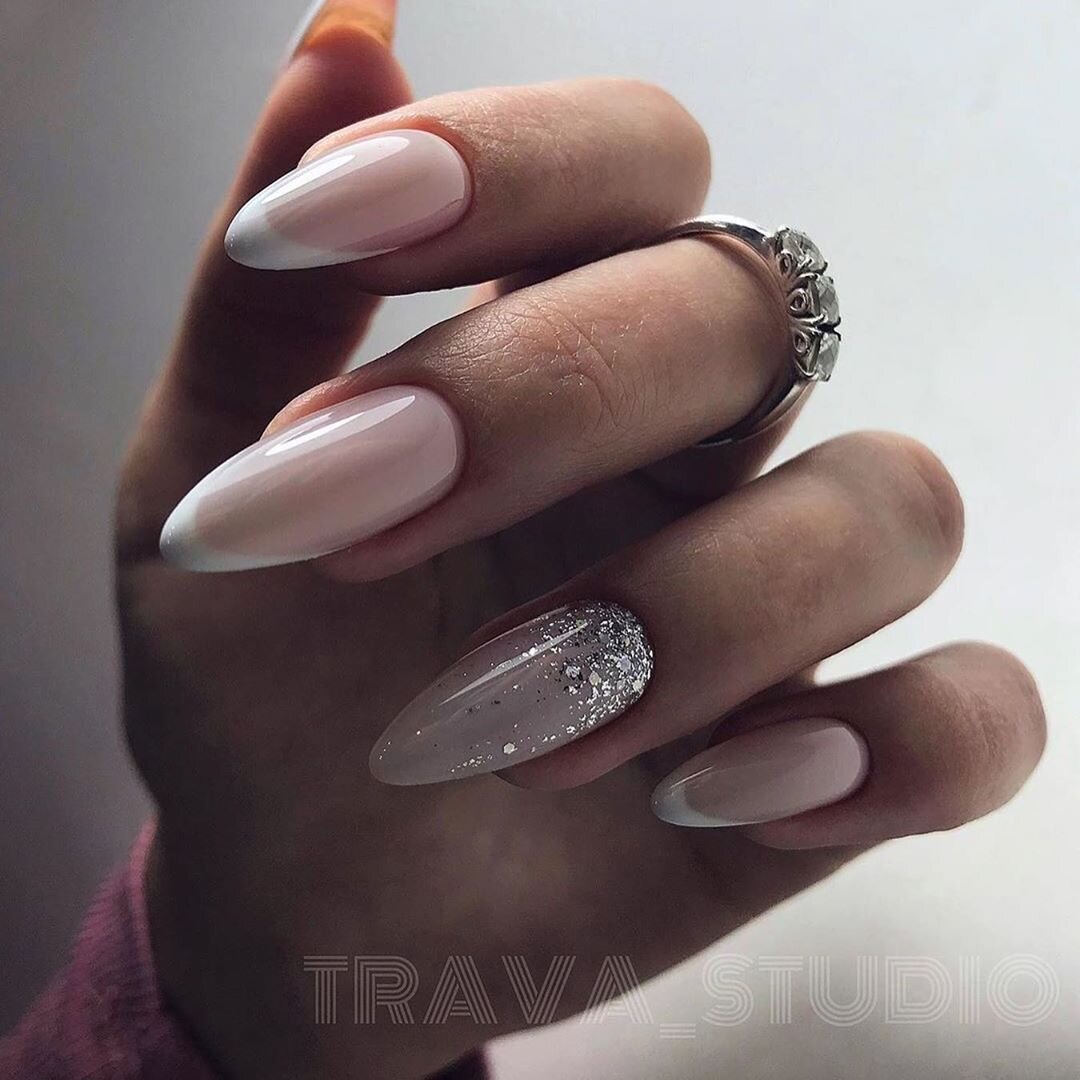 Проголосуй за наилучший вариант, этот №1