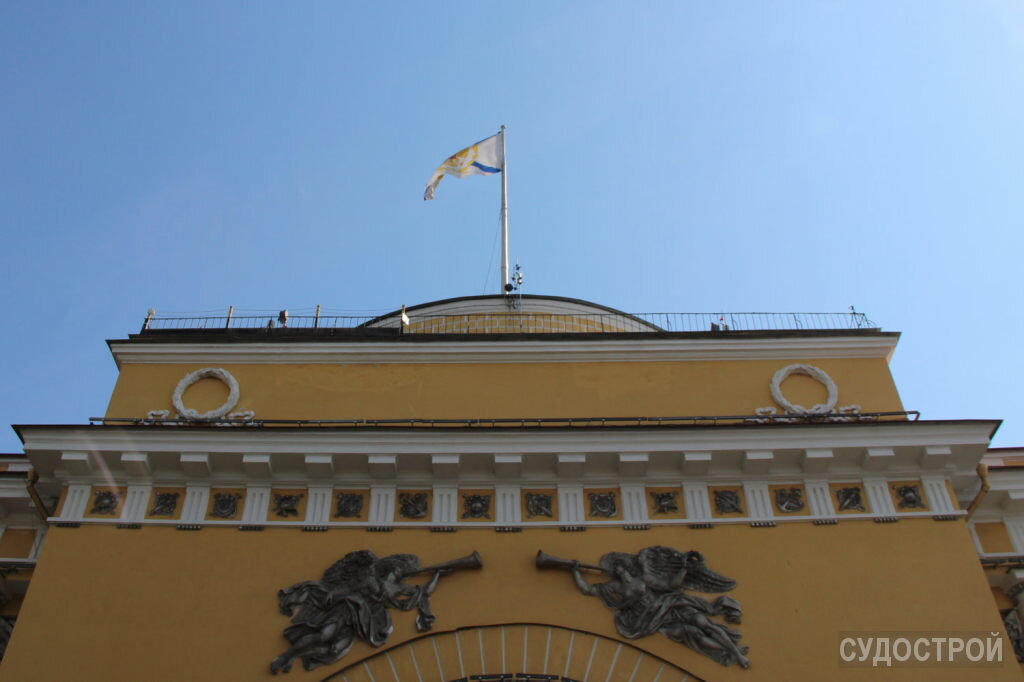 С 2012 года Главное командование ВМФ РФ находится в Санкт-Петербурге. 