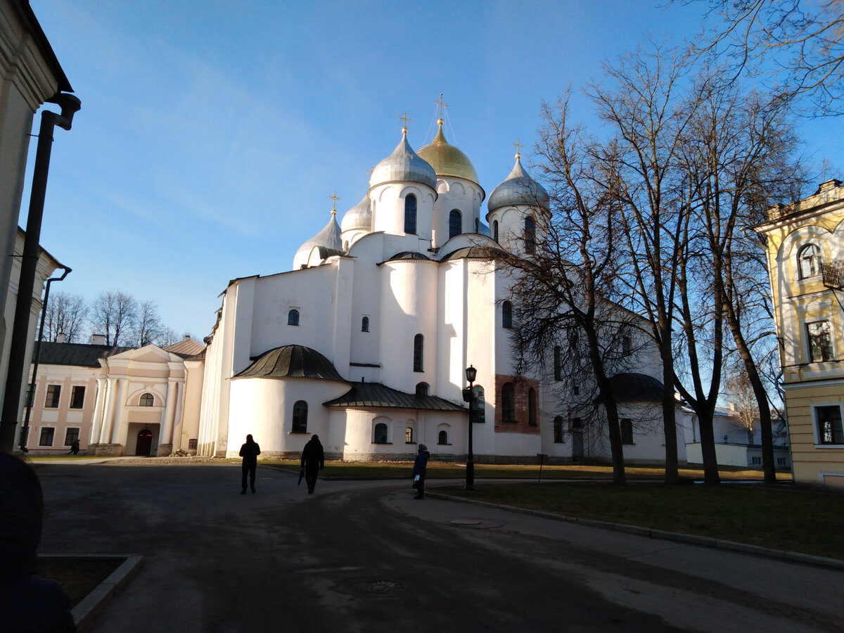 Господин Великий Новгород, автор Людмила Осокина