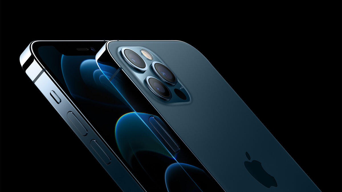 iPhone 12 в презентации
