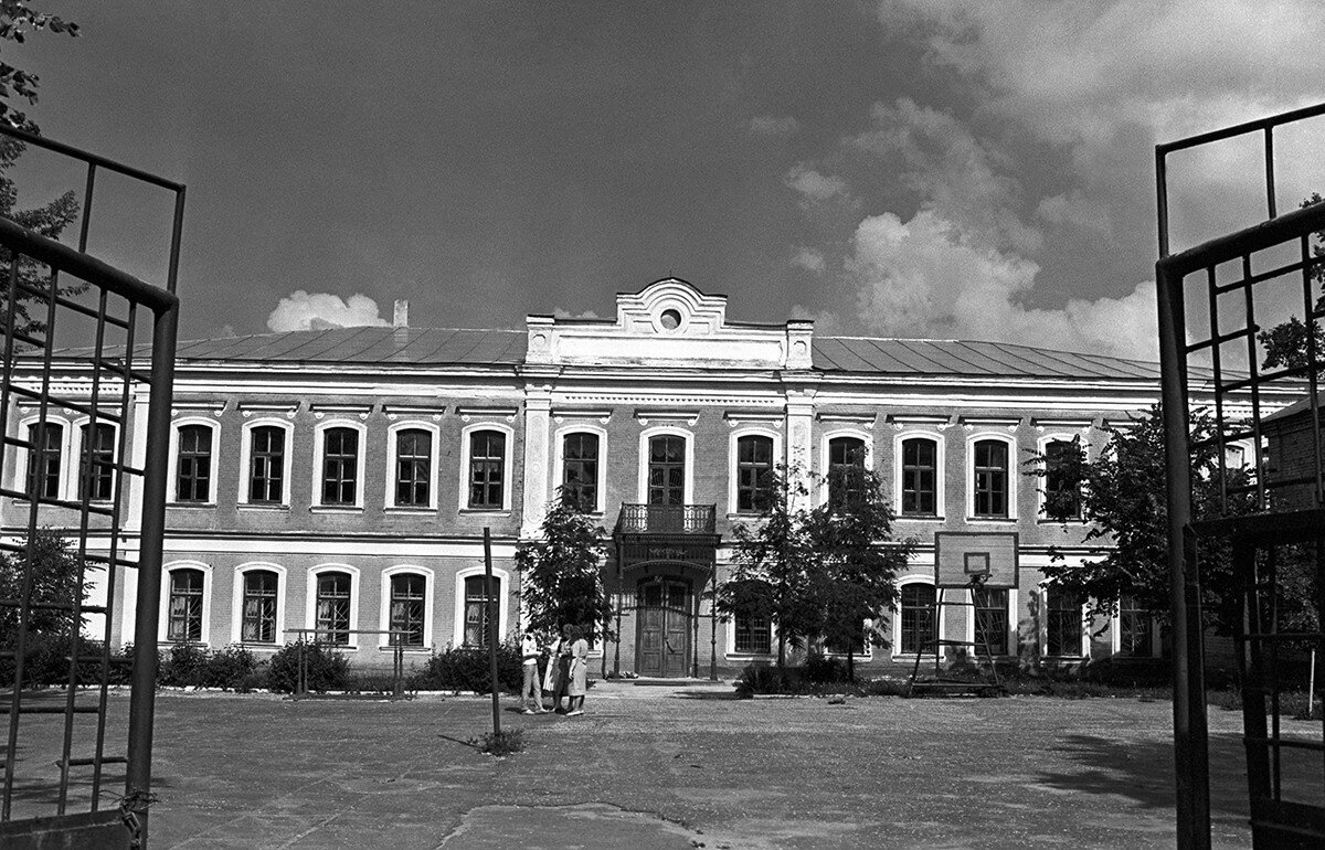 Гимназия бунина фото