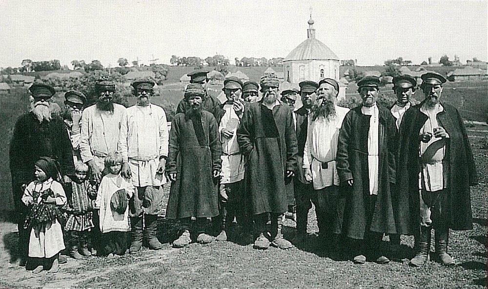 Крестьян после. Галичанские крестьяне 19 век. Крестьяне Тульской губернии 19 век. Новосильский уезд Тульской губернии. Крестьяне Новосильский уезд.