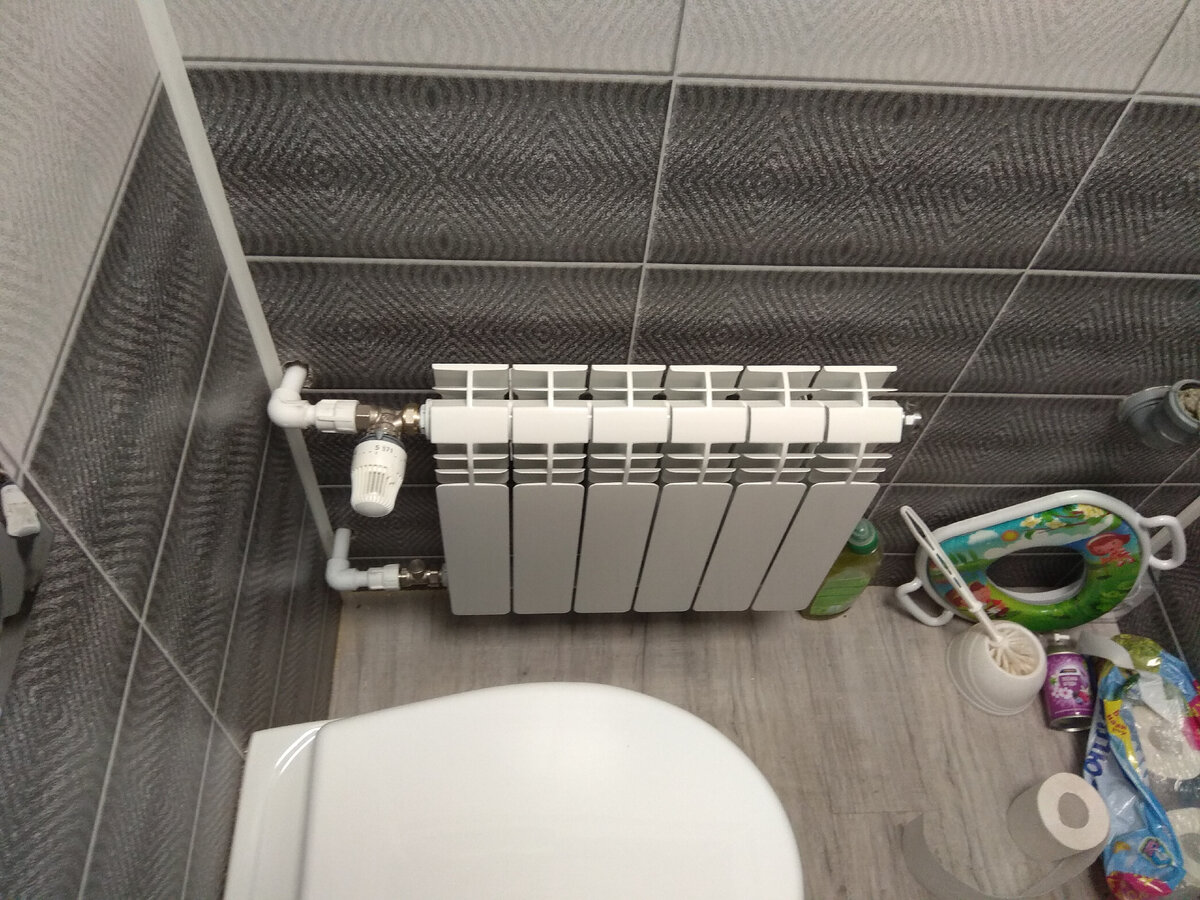 Установка в ванной раковины с тумбой: как сделать правильно?