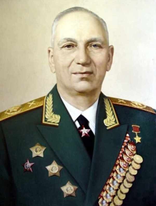Главный маршал артиллерии Воронов Николай Николаевич. Яндекс картинки.