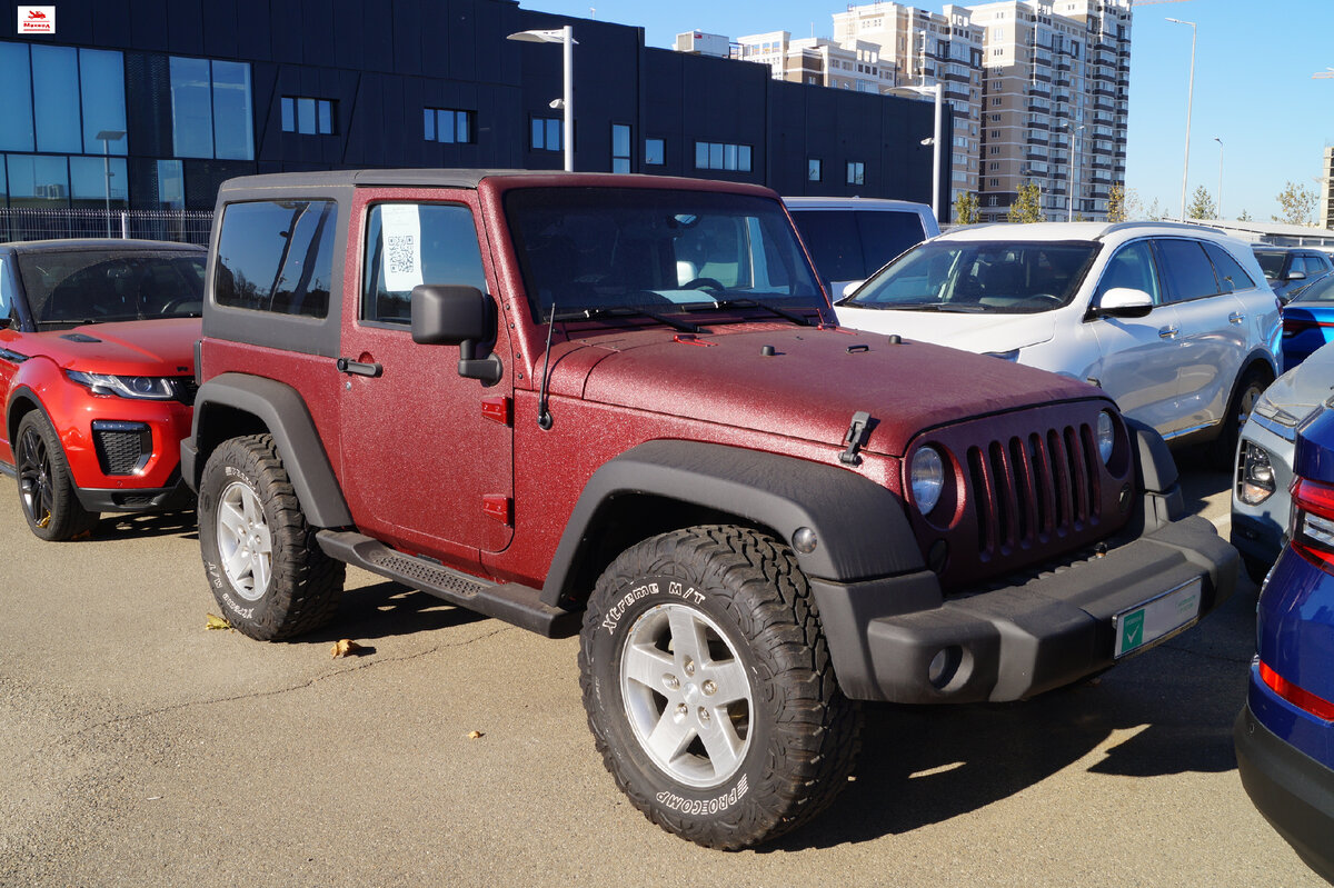 Крыша съемная, полный привод, под капотом 284 лошади: все это про б/у Jeep  Wrangler, который случайно нашёл в продаже | МЕХВОД | Дзен