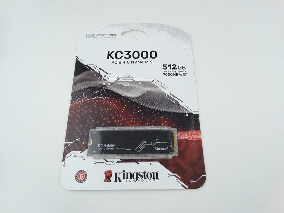 Kingston kc3000 2tb ssd. Kingston kc3000. Kc3000 Kingston обзор. Kingston kc3000 радиатор охлаждения SSD. Твердотельный накопитель Kingston 1024 GB kc3000.