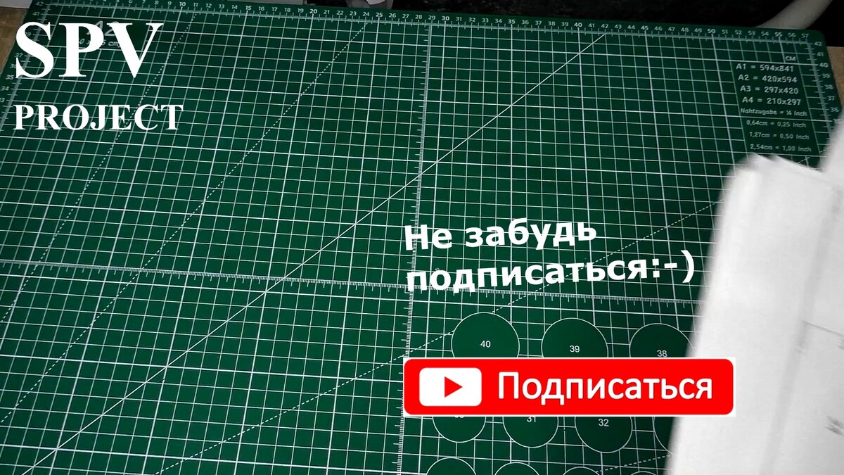 Много огоньков, но сугробов больше: где в Петрозаводске самые красивые новогодние украшения?