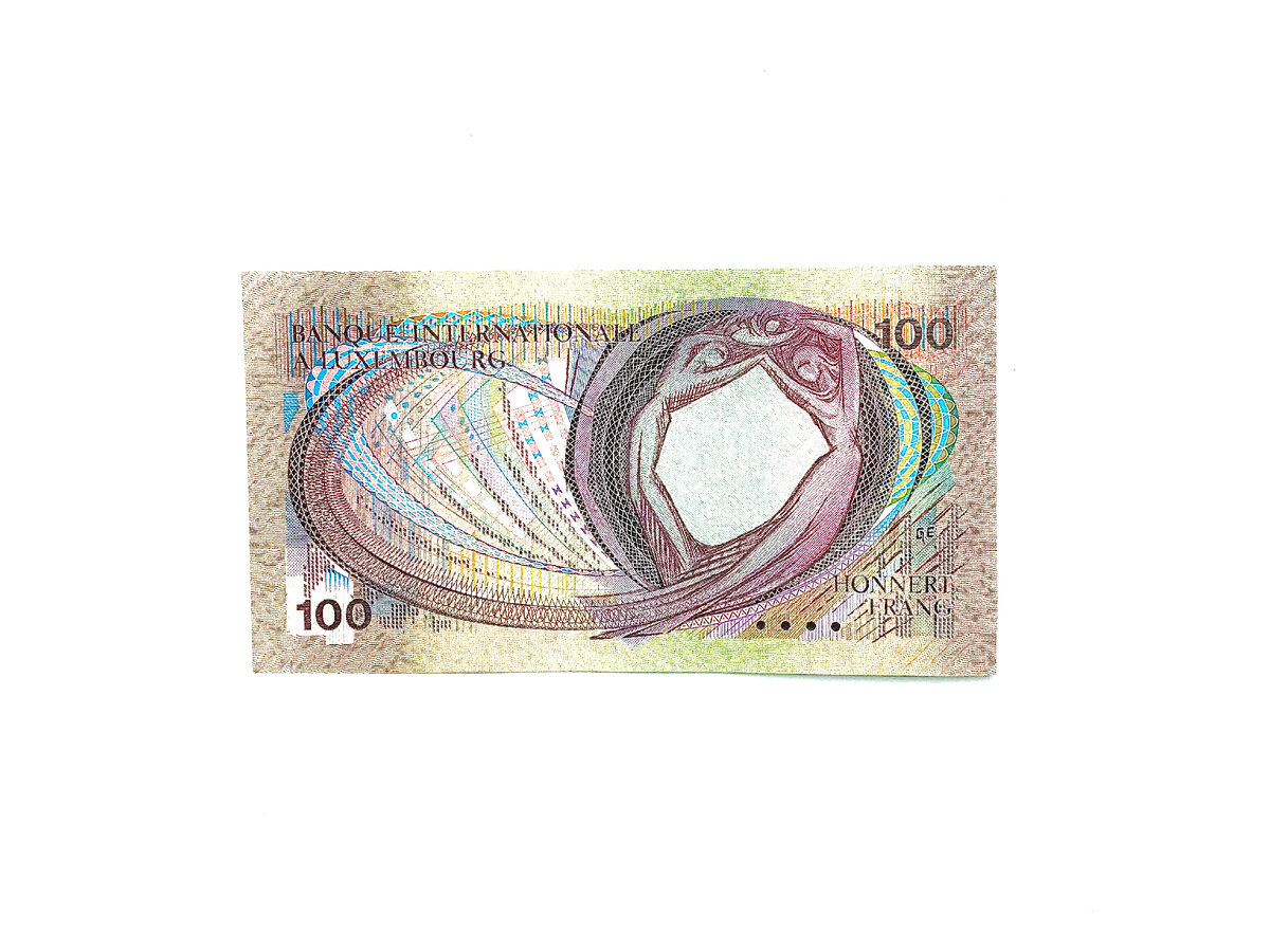 100 cent francs Banque Internationale a Luxembourg 1981 — из моей коллекции.