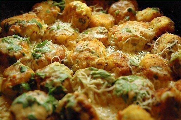 Куриные шарики в кефире 