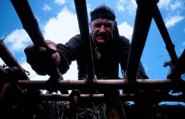 Джин Хэкмен в боевике "Необычайная отвага"(1983).