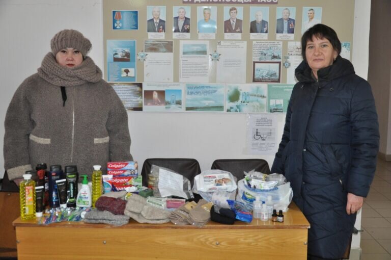    Оренбуржцы отправляют участникам СВО к празднику сгущенное молоко, печенье, мед и чай Кристина Просвиркина