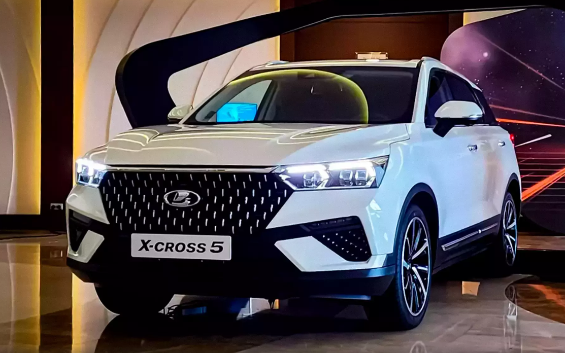 Lada X-Cross 5