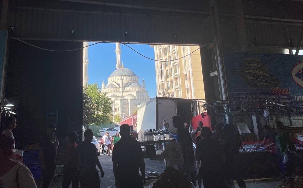 Вход на рынок, а точнее, выход. Интересный ракурс.