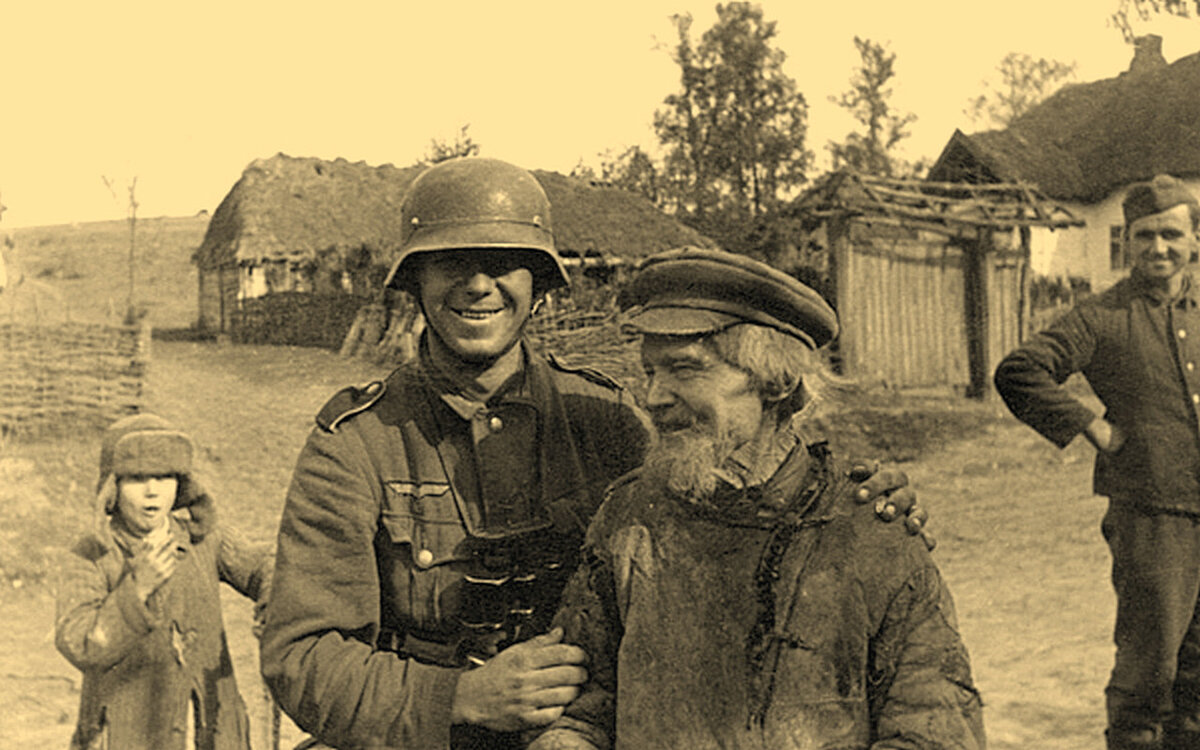 Жила вов. Советская деревня глазами немцев. 1941г.. Деревни в Германии 1941 1943. 1941 Год Смоленская деревня оккупация. Украинские деревни в оккупации 1941