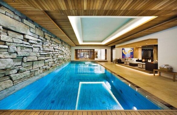Эстетика и функциональность: дизайн бассейна в частном доме