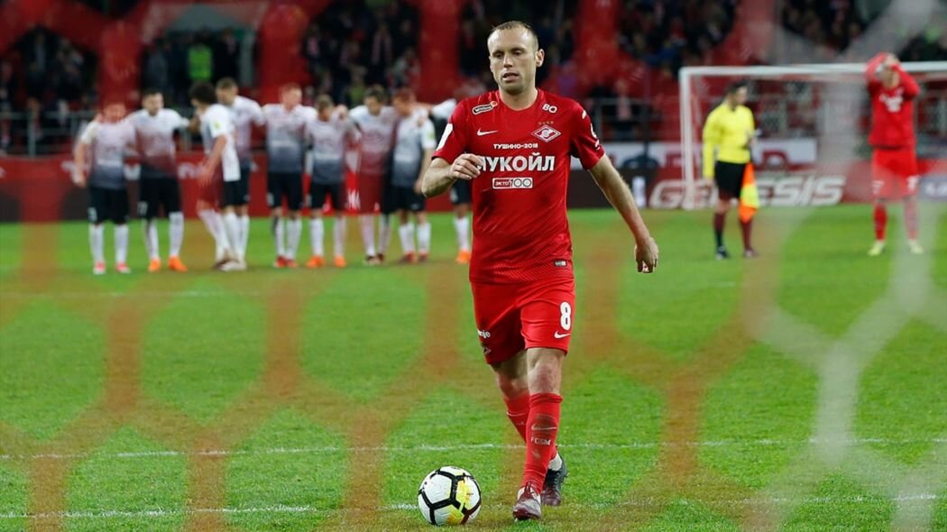 Спустя секунды Глушаков промажет пенальти, который станет решающим в полуфинале Кубка России 2017/18